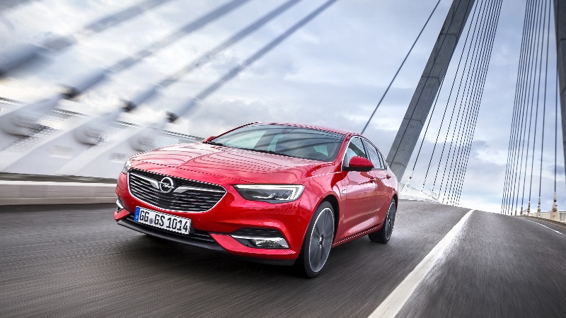 Opel Insignia_800