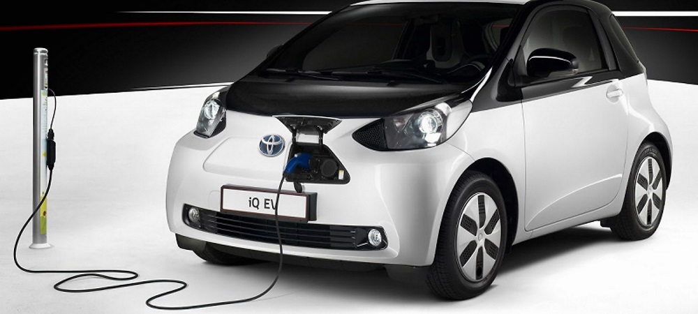 Toyota IQ_EV_800