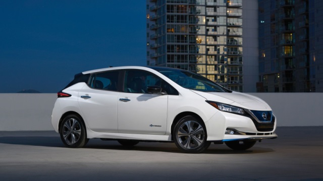 Nissan-LEAF-640