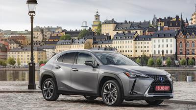 Lexus UX_abertura